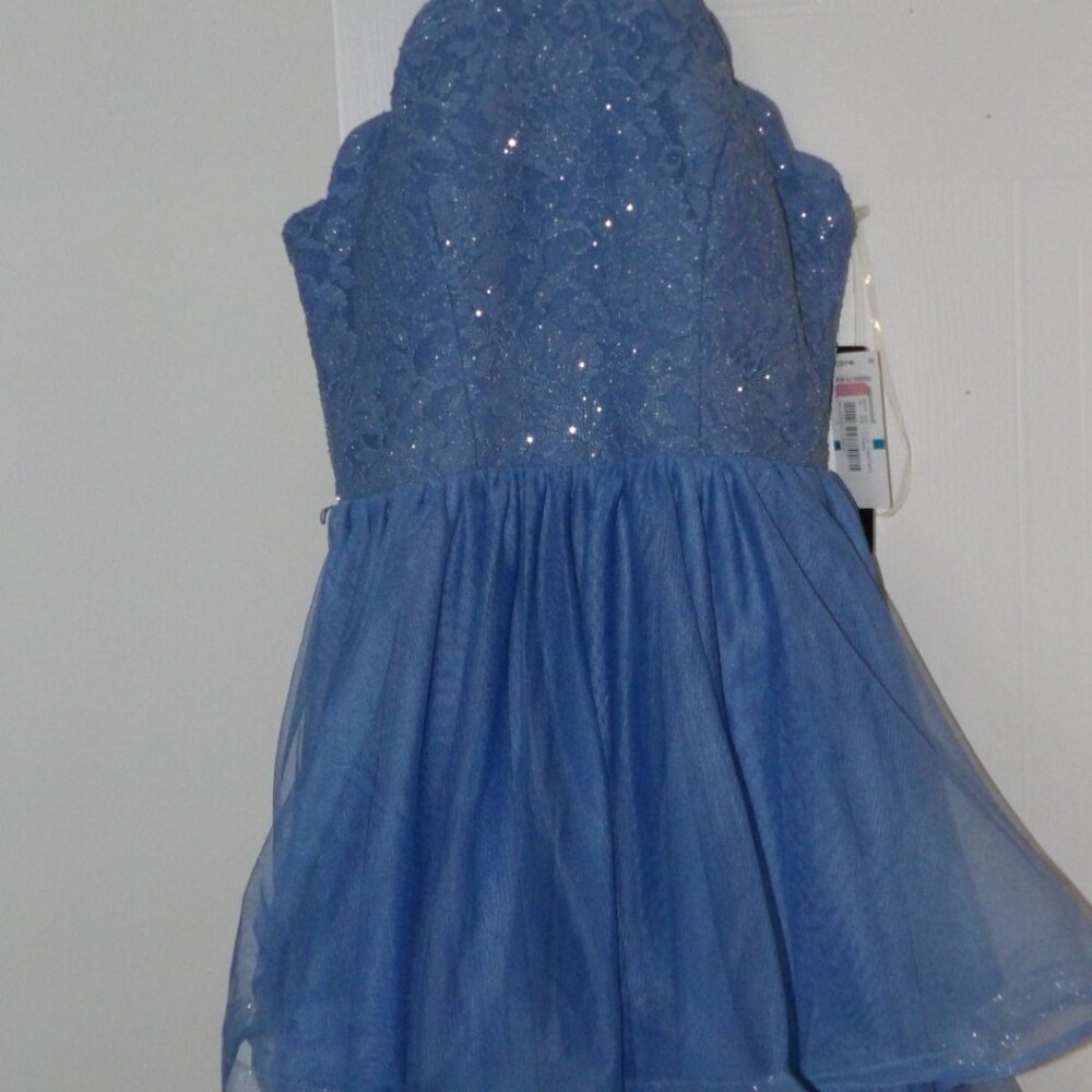 Sequin Hearts Juniors Double-Layer Fit and Flare Dress - Picture 6 of 9